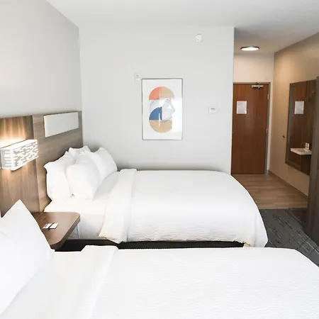 Holiday Inn Express & Suites Douglas By Ihg-3