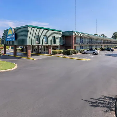 Days Inn By Wyndham Seneca-Clemson-2
