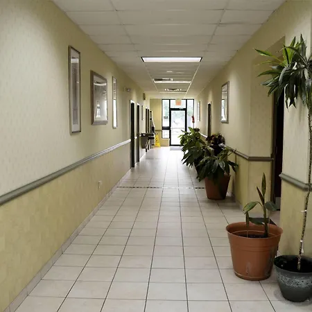 Days Inn By Wyndham Luray Shenandoah-3
