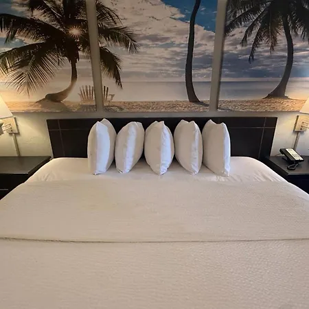 Days Inn By Wyndham Fort Lauderdale-Oakland Park Airport N-3