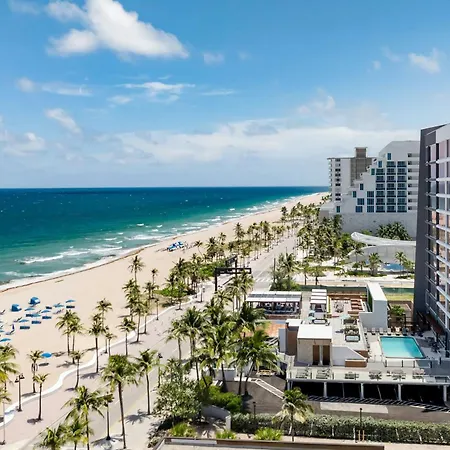 Courtyard By Marriott Oceanside Fort Lauderdale Beach-2