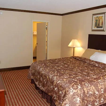 Rodeway Inn & Suites East Windsor-2