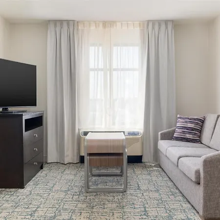 Homewood Suites By Hilton Wauwatosa Milwaukee-3