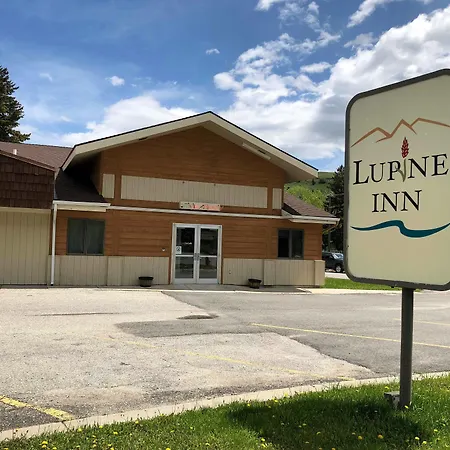 Lupine Inn-3