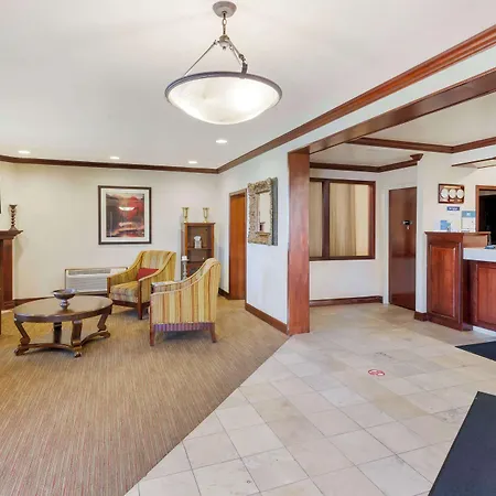 Best Western Plus Weston Inn-2