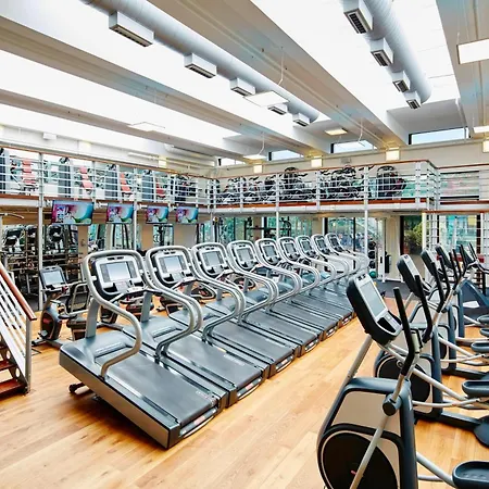 Delta Hotels By Marriott Heathrow Windsor-3
