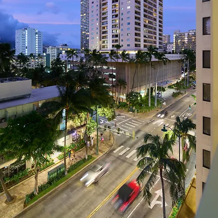 Waikiki Malia-3
