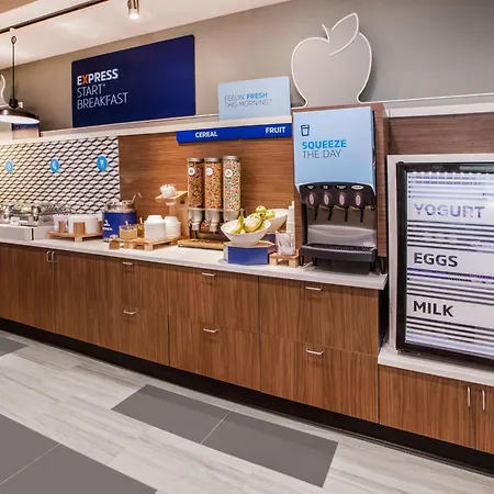 Holiday Inn Express Milford By Ihg-2
