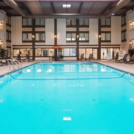 Best Western Premier The Central Hotel & Conference Center-3