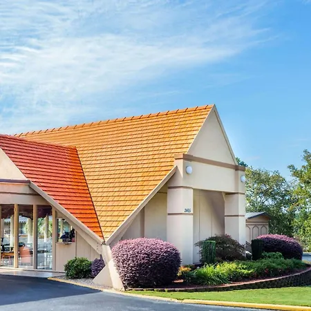 Howard Johnson By Wyndham Athens-2
