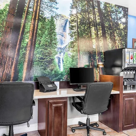 Best Western Plus Yosemite Way Station-3