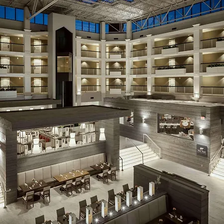 Hilton Suites Brentwood-2