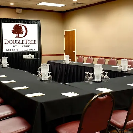 Doubletree By Hilton Dearborn-2