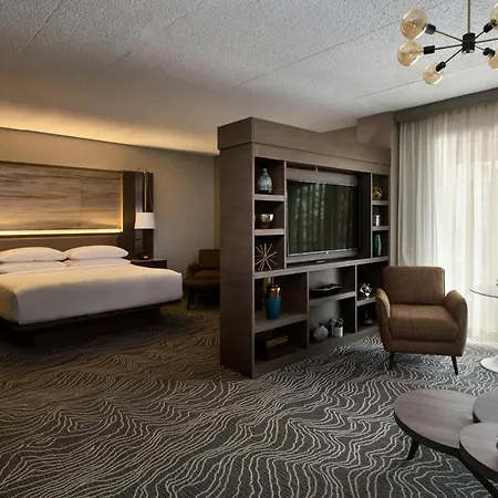 Marriott Melville Long Island-3