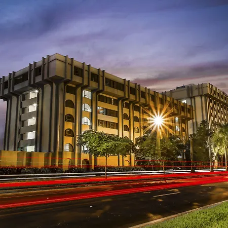 Clarion Inn & Suites Miami International Airport-2