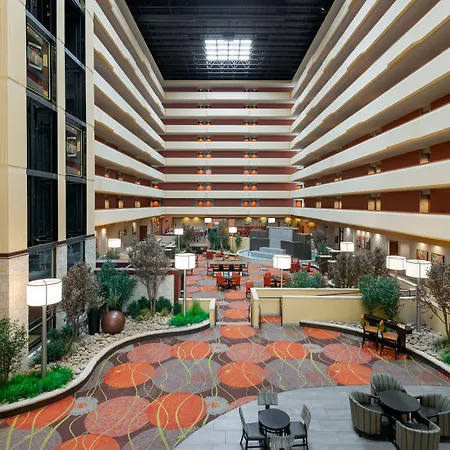 University Plaza Hotel-3