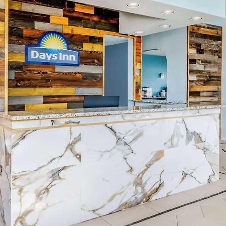Days Inn By Wyndham Delta Co-3