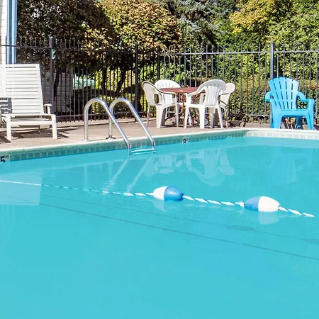 Days Inn By Wyndham Corvallis-2