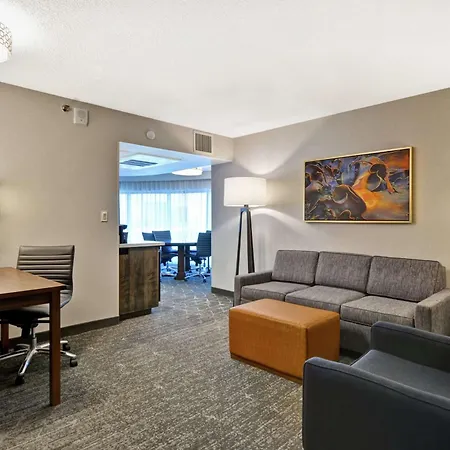 Embassy Suites By Hilton Minneapolis Airport-3