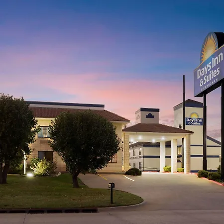 Days Inn By Wyndham Oklahoma City-2