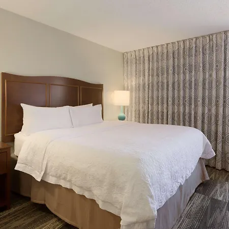 Hampton Inn Zanesville-3