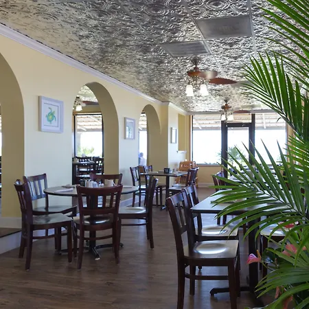 North Shore Oceanfront Resort Hotel-3