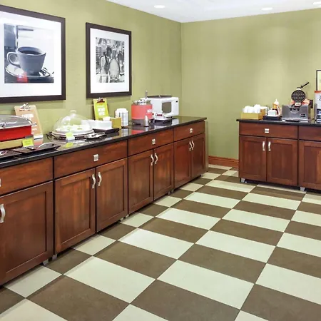 Hampton Inn Portage-2