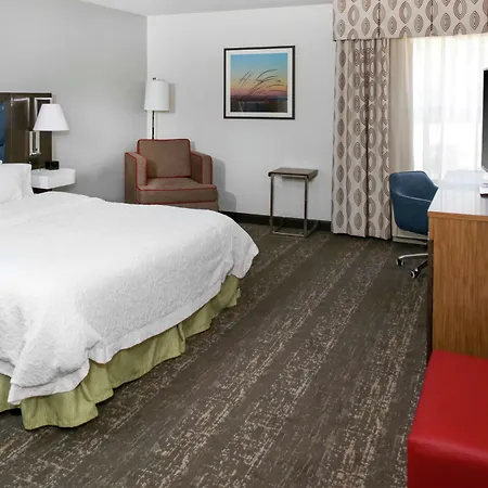 Hampton Inn Portage-3
