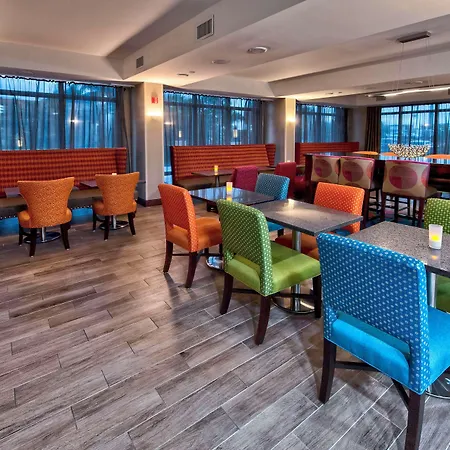 Hampton Inn Orlando-Maingate South-3