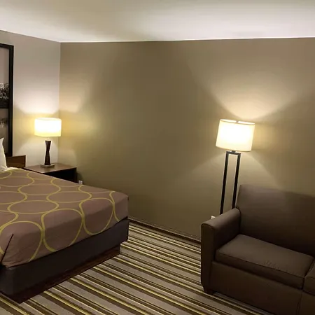 Super 8 By Wyndham Durango-3