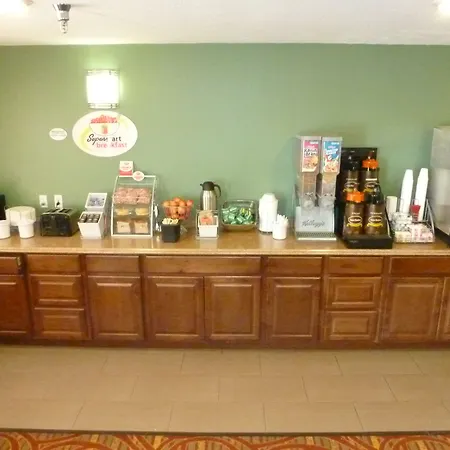 Super 8 By Wyndham Rock Springs-3