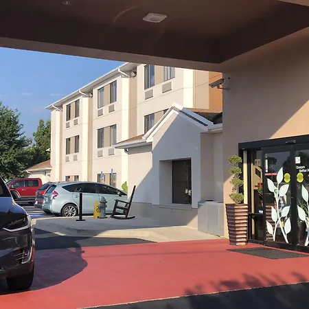 Days Inn By Wyndham Mcdonough-3