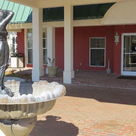 Wingate By Wyndham Savannah Gateway-2