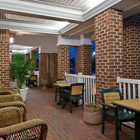 Country Inn & Suites By Radisson, Williamsburg Historic Area, Va-2