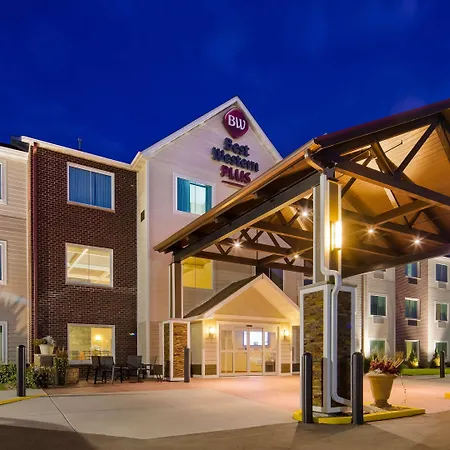 Best Western Plus Menomonie Inn & Suites-2