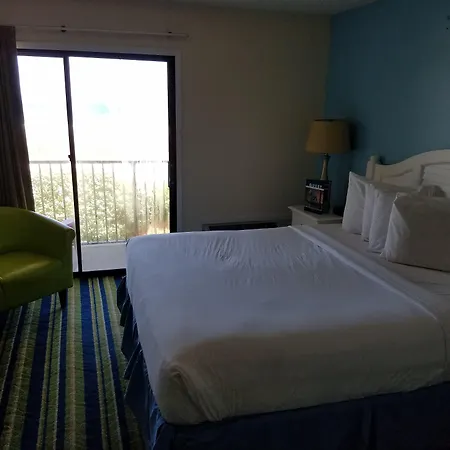 Ocean Sands Beach Boutique Inn-1 Acre Private Beach-St Augustine Historic-2 Miles-Shuttle With Downtown Tour-Heated Salt Water Pool Until 420Am-Popcorn-Cookies-New 4K Usd Black Beds- 69 Item Breakfast-Eggs-Bacon-Starbucks- Free Laundry- #904-799-Sand-2