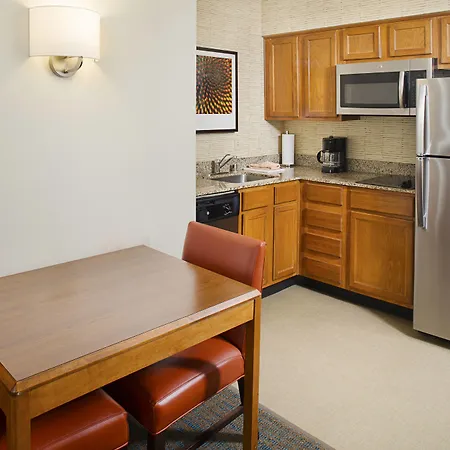 Residence Inn Dallas Park Central-2