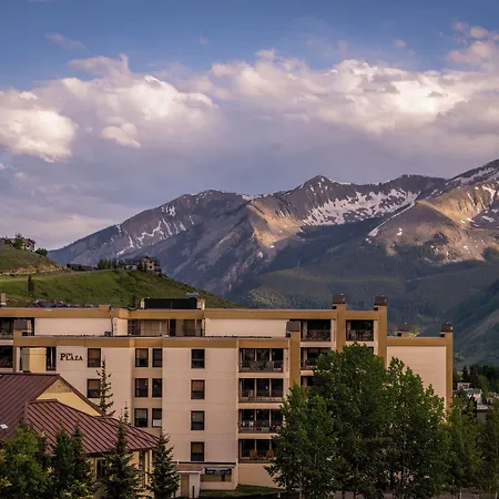 The Plaza Condominiums, A Vail Resorts Property-2