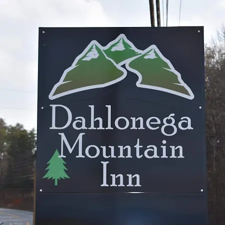 Dahlonega Mountain Inn-2