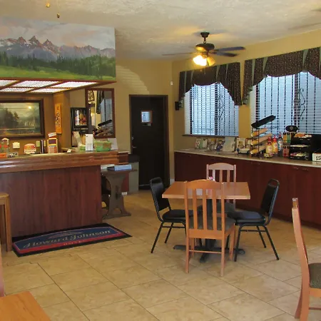 Howard Johnson By Wyndham Leavenworth-2