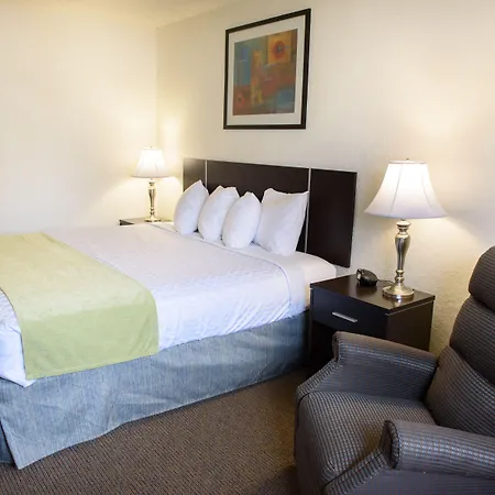 Americas Best Value Inn New Paltz-3