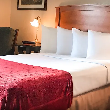 Historic Plains Hotel-3