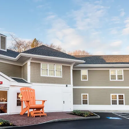 Howard Johnson By Wyndham Quincy/ Boston-3