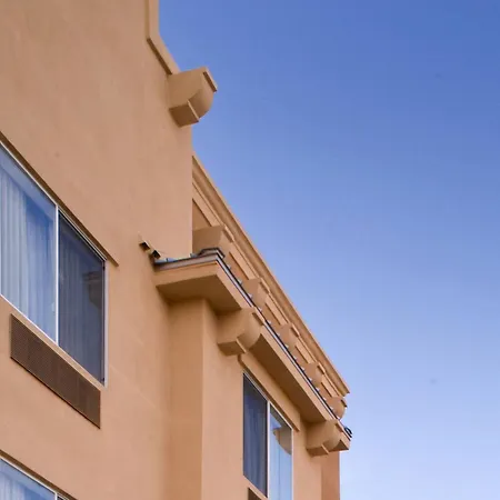 Fairfield By Marriott Inn & Suites Roswell-3