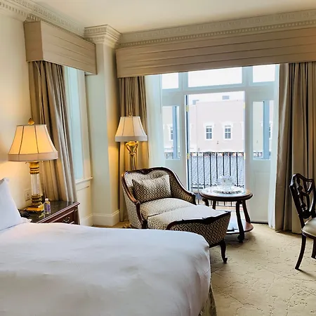 Market Pavilion Hotel-2