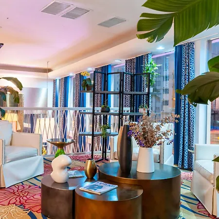 Catalina Hotel & Beach Club-3
