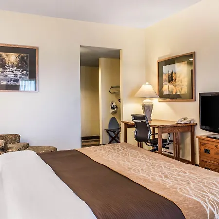 Comfort Inn & Suites Sheridan-3