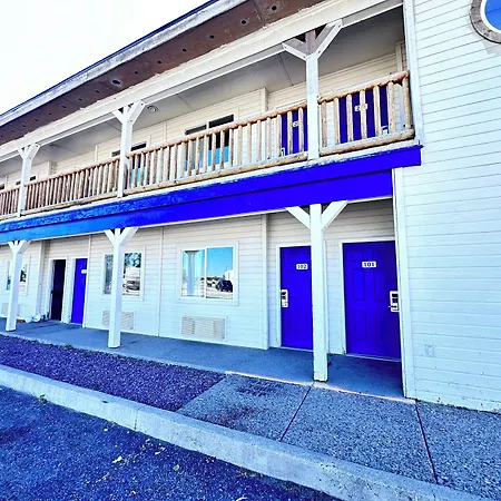The Beaverhead Lodge-2