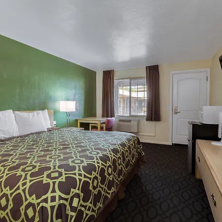Downtown Inn-3