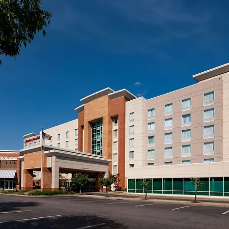 Hampton Inn & Suites St. Louis At Forest Park-3